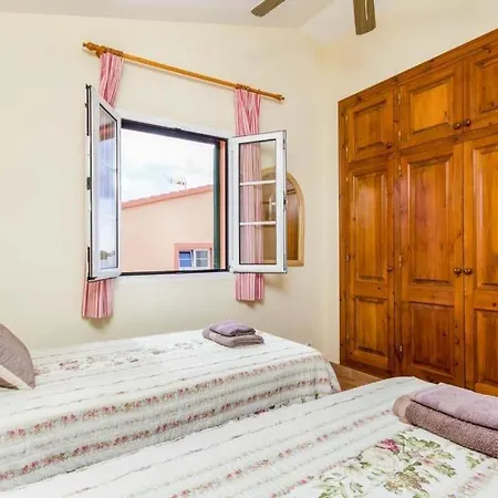 Cala Galdana Sleeps 6 Pool Air Con Wifi Cala Galdana (Menorca)